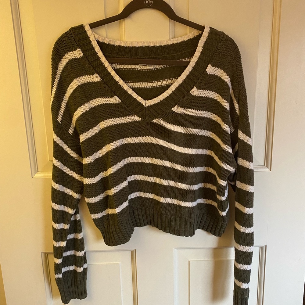 American Eagle striped sweater